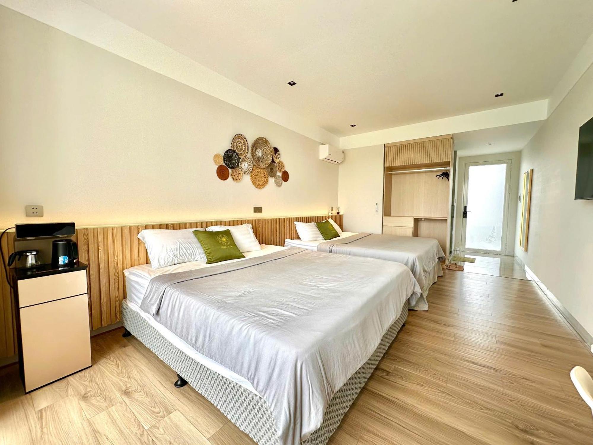 Sens Club Bed & Breakfast Thot Not Luaran gambar